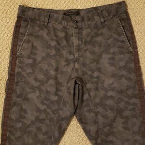 John Varvatos Joggers Camo Men's 31